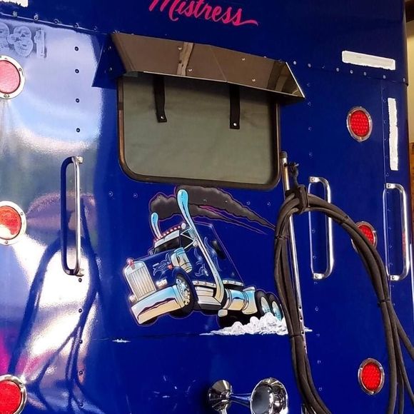 Meet your Posher, Terrell - Picture 1 of 1